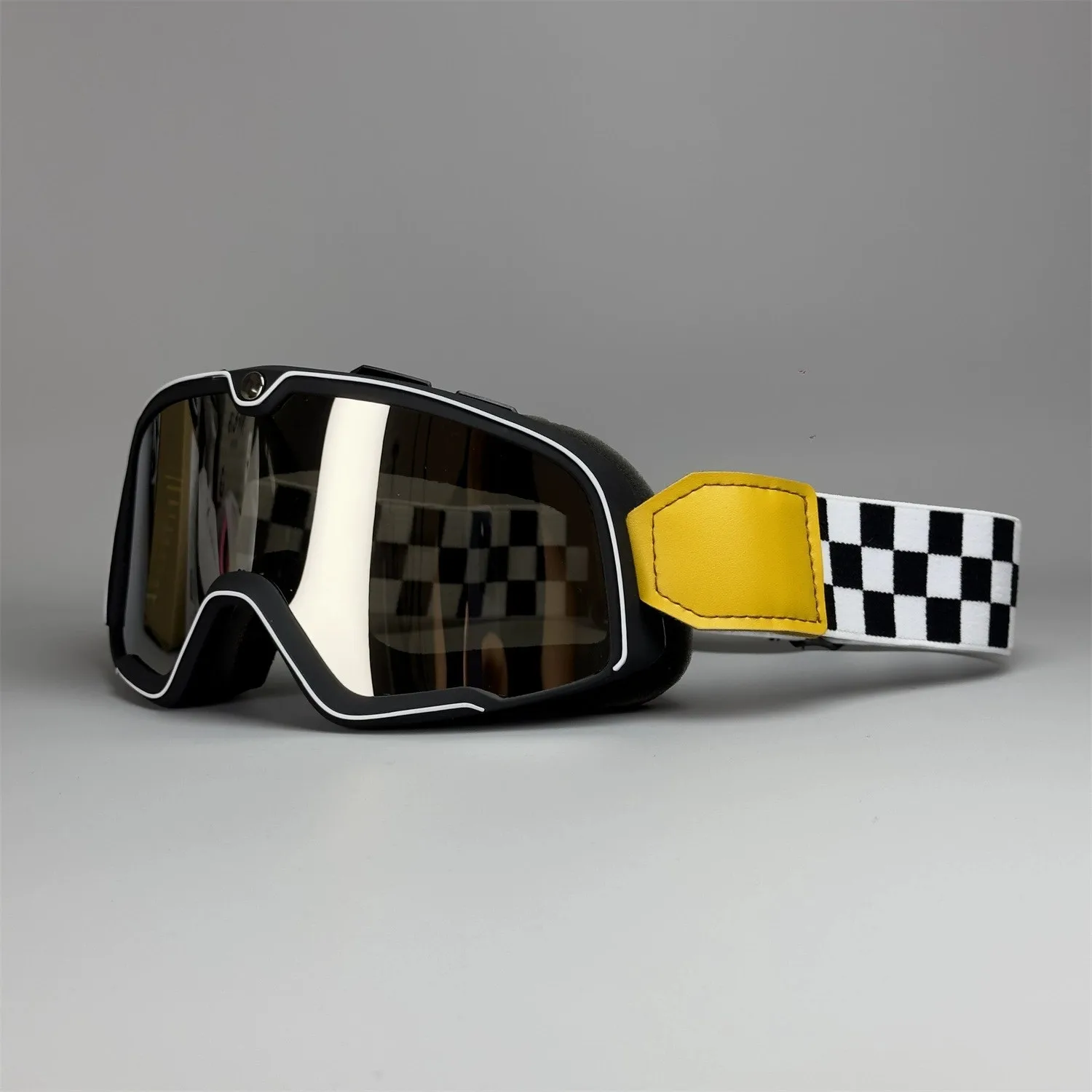 Retro Motorcycle Goggles UV400 Wind Dust Proof Protective Eyewear for Off-Road Cycling Skiing And Outdoor Sports