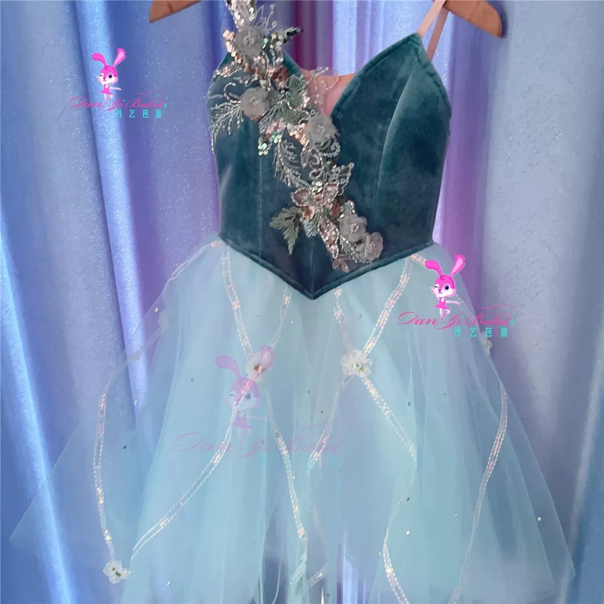 Danyi Ballet Green Emerald Adult Children's Competition dress performance dress Professional customization