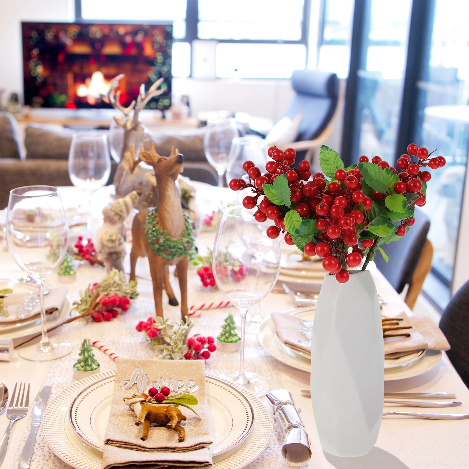 

5Pcs Artificial Berry Stems Red Berry Ornament for Christmas Thanksgiving Wedding Decoration Flower Arrangement Material