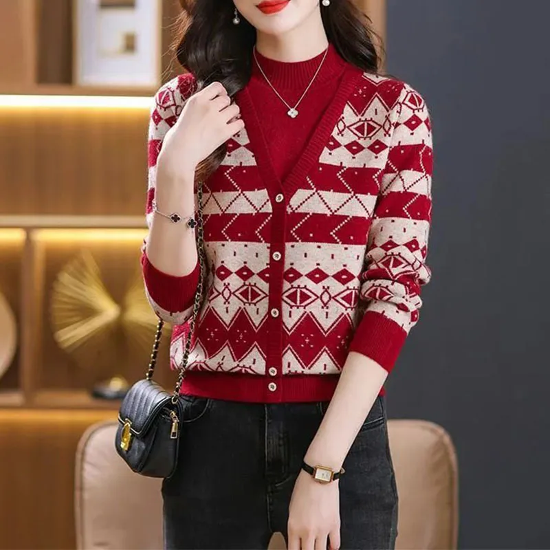 

Autumn Winter Women Fake Two Pieces Sweater Fashion Mock Neck Button Jacquard Weave Thicken Long Sleeve Pullovers Knitted Tops