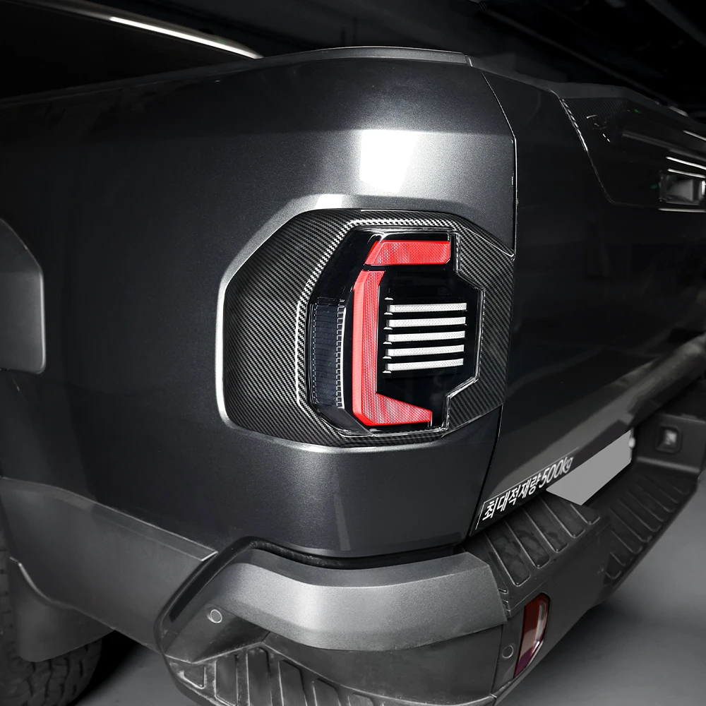 

For Kia TASMAN 2025 2026 2PCS Black Carbon Fiber ABS Car Taillight Cover Trim Car Decorative Strips Accessories