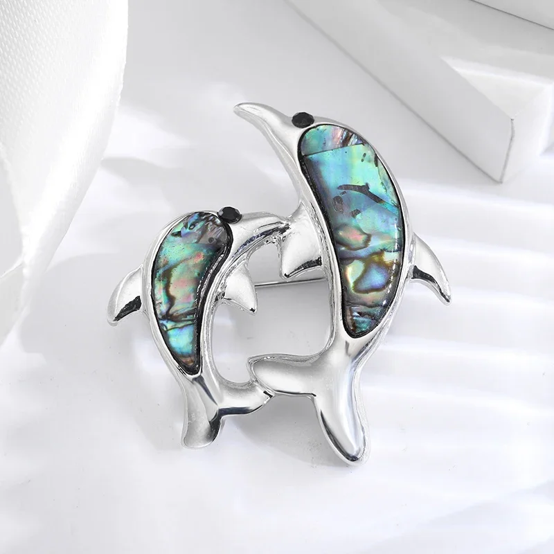 Dmari Luxury Jewelry Illusory Abalone Shell Lapel Pins Fruits And Animal Badge Strange Accessories Women Brooch For Clothing