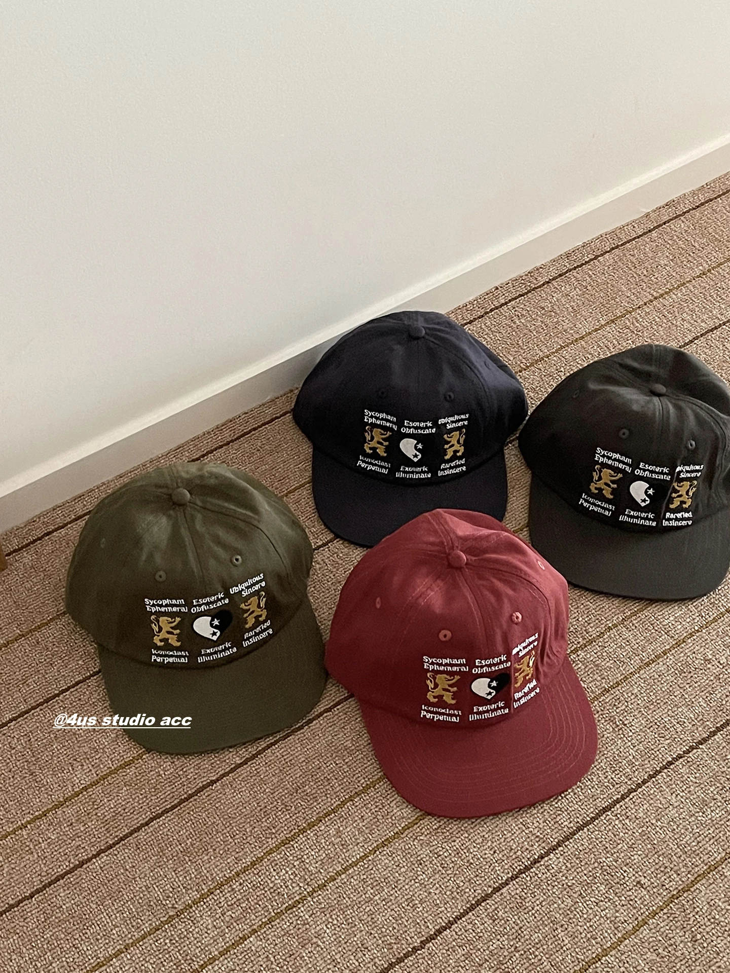 

Flat brim soft top embroidered cap female face small street versatile baseball cap male