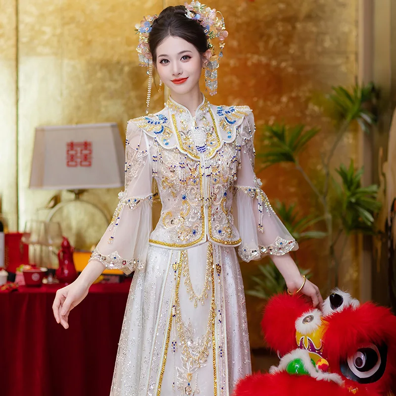 Retro Chinese Long Tailing Wedding Dress Embroidery Cheongsam Vintage Women Oriental Sequins Beading Qipao