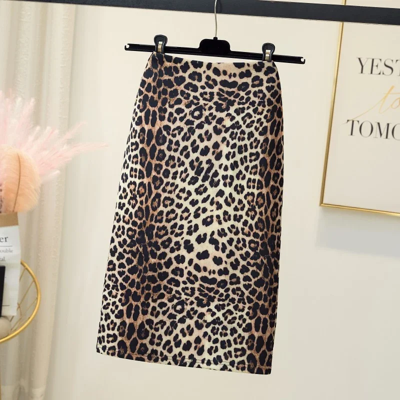 

Leopard print skirt Women's 2022 summer high-waisted A-line skirt mid-length