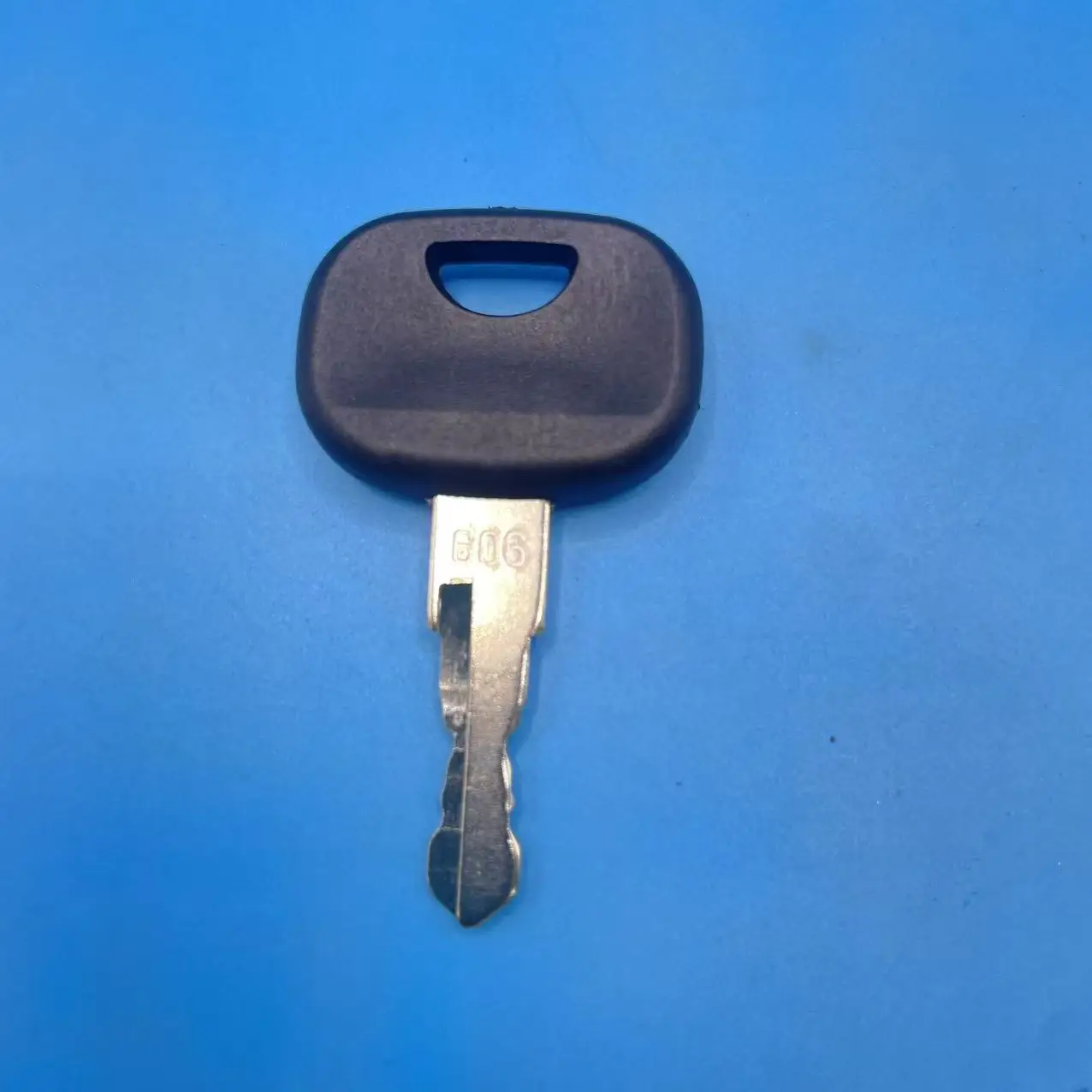 1/5/10 قطعة 606 مفاتيح للمعدات الثقيلة 606 Liebherr 606 مفتاح 10221073