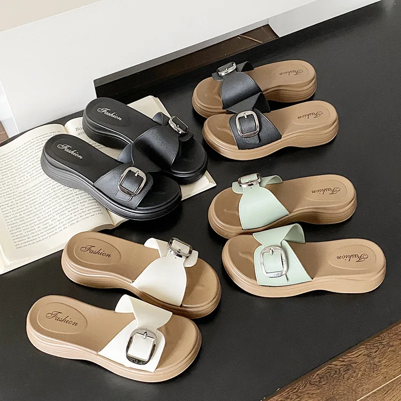 

New versatile fashion summer women's slippers outer wear thick-soled non-slip soft-soled sandals beach comfortable casual shoes