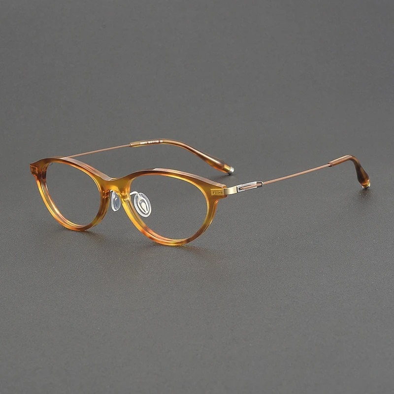 

Lightweight Titanium Prescription Glasses 202513 Retro Cat-eye Myopia Frame Female Reading Eyeglasses Women Gafas Blue Light