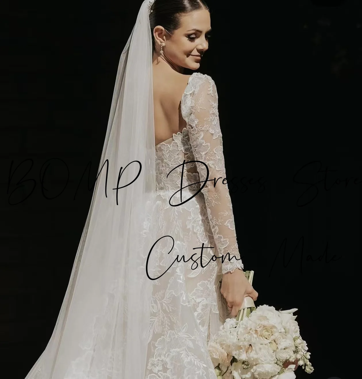 BOMP クラシックアイボリーレースのウェディングドレスイリュージョンフルスリーブドレープ A ラインスイープトレインブライダルドレスカスタマイズされたローブデマリー