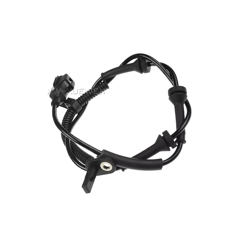 

Front ABS Wheel Speed Sensor LR001056 For Land Rover Freelander2 L39 2.0T 2.2T 32i6 3.2L 204PT 224DT B6324S