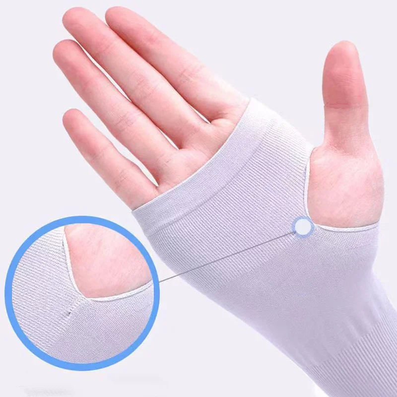 1 par de mangas largas de seda de hielo para verano, protección solar UV, cubierta protectora de manos, protector solar para exteriores, conjunto de guantes elásticos de medio dedo