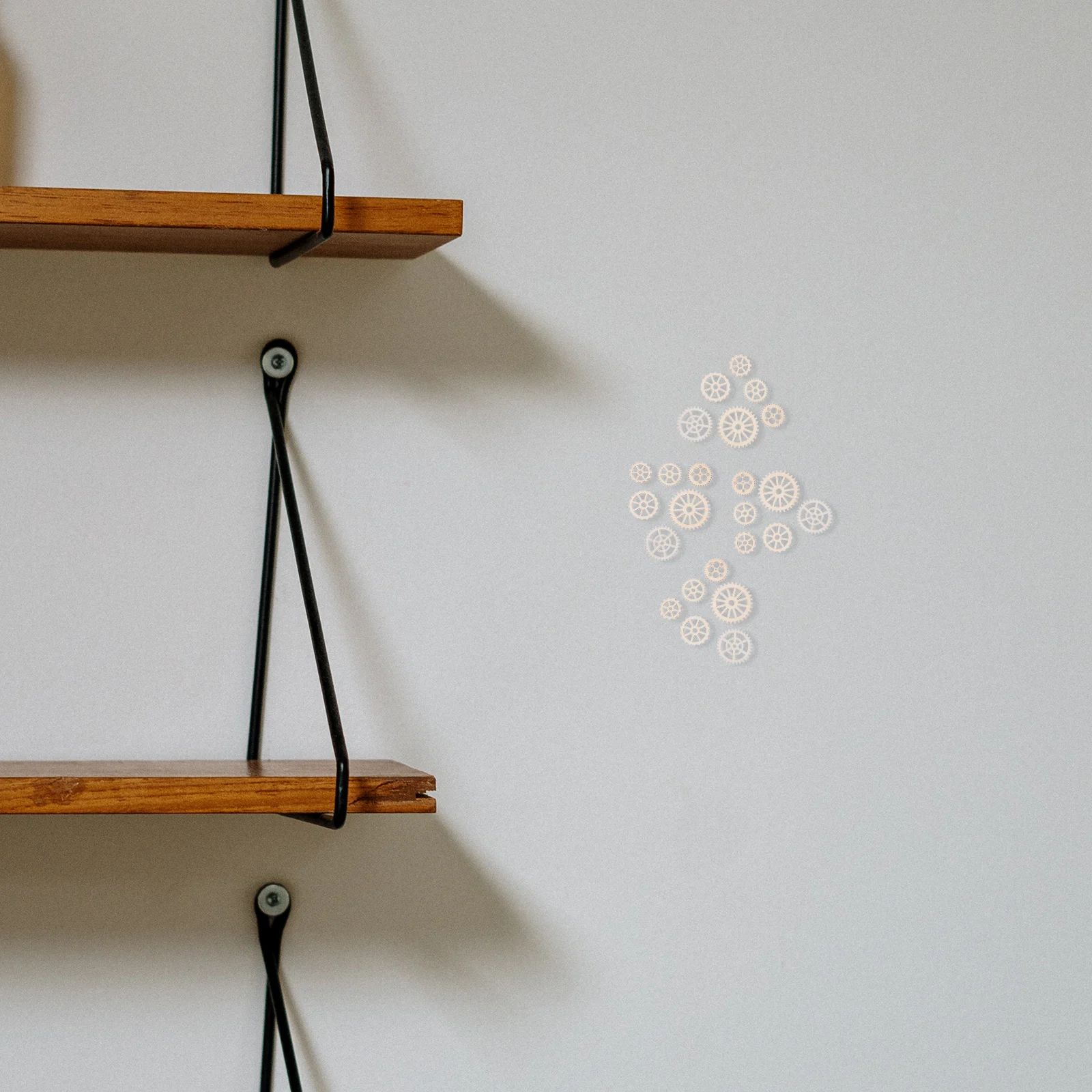 

Wooden Gear Pendant Home Décor Products Industrial Style Decor Retro Living Room and Wall Hanging