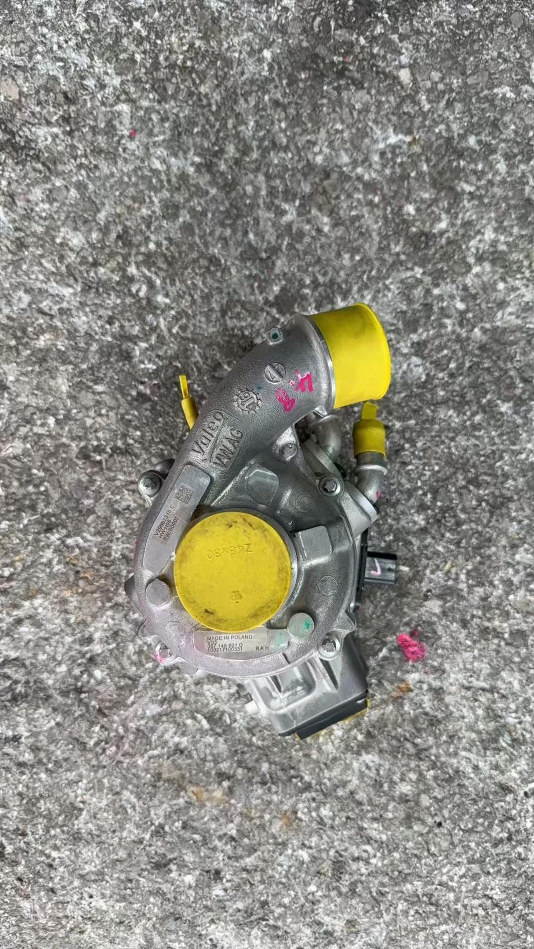The Original Disassembly of the New for  4.0T Electronic Turbocharger Bumper Front Grille Headlight Mirror Engine Body