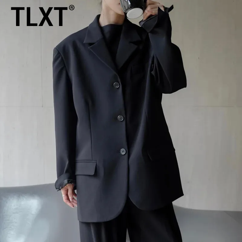 

TLXT Fashion Women's Minimalist Blazer Solid Lapel Dingle Breasted Long Sleeve Slimming Coats Female Summer 2025 New XK1386