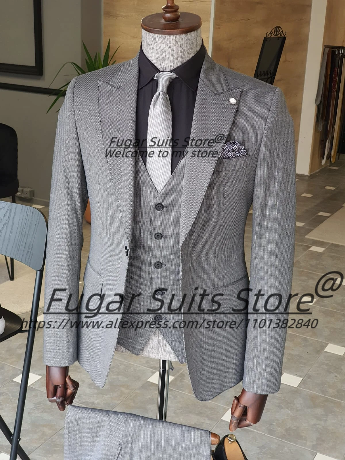 Handsome Gray Elegant Men Suits Slim Fit Peak Lapel Groom Formal Tuxedos Prom 2 Pieces Sets Classic Male Blazers Costume Homme