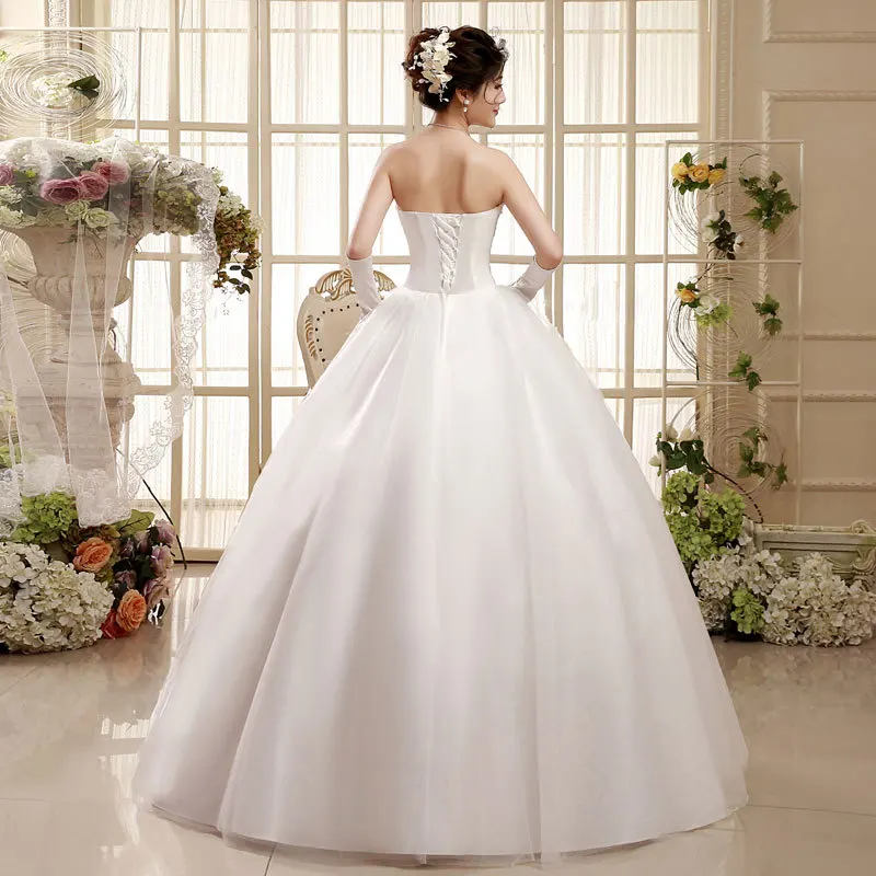 ชุดแต่งงานสีขาวสําหรับผู้หญิงง่าย Appliques Lace Up เจ้าหญิงความยาวชั้นเจ้าสาว Gowns แต่งงานชุด Vestidos De Novia