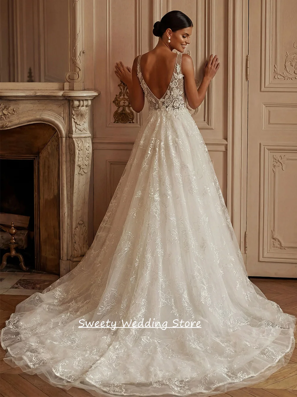 Charming Wedding Dress Robe De Mariee Customized Sleeveless Deep V Neck Beading Lace Sweep Train Bridal Gown for Bride