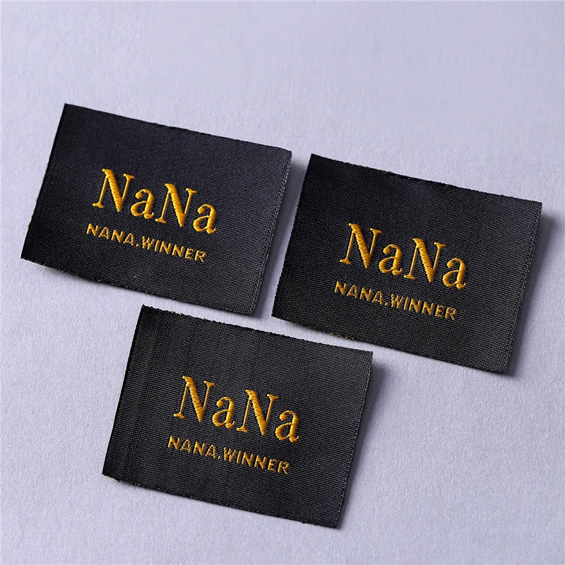 Custom High Quality Clothing Woven Label Private Logo Brand Name Collar Label Main Label with High Density Garment Accessories