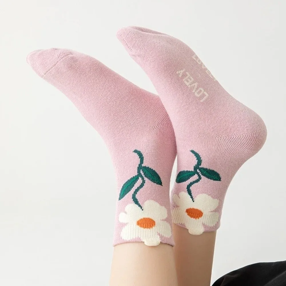 4 Pairs Comfortable Breathable Girls Socks Cute Flower Candy Color Socks Mid Tube Girls Calf Socks Spring