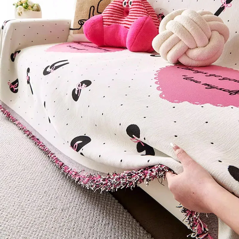 

Cute Printed Chenille Sofa Towel Cartoon Soft Multifunctional Sofa Cover for All Seasons Anti-Dirt Easy-Care Furniture Protector