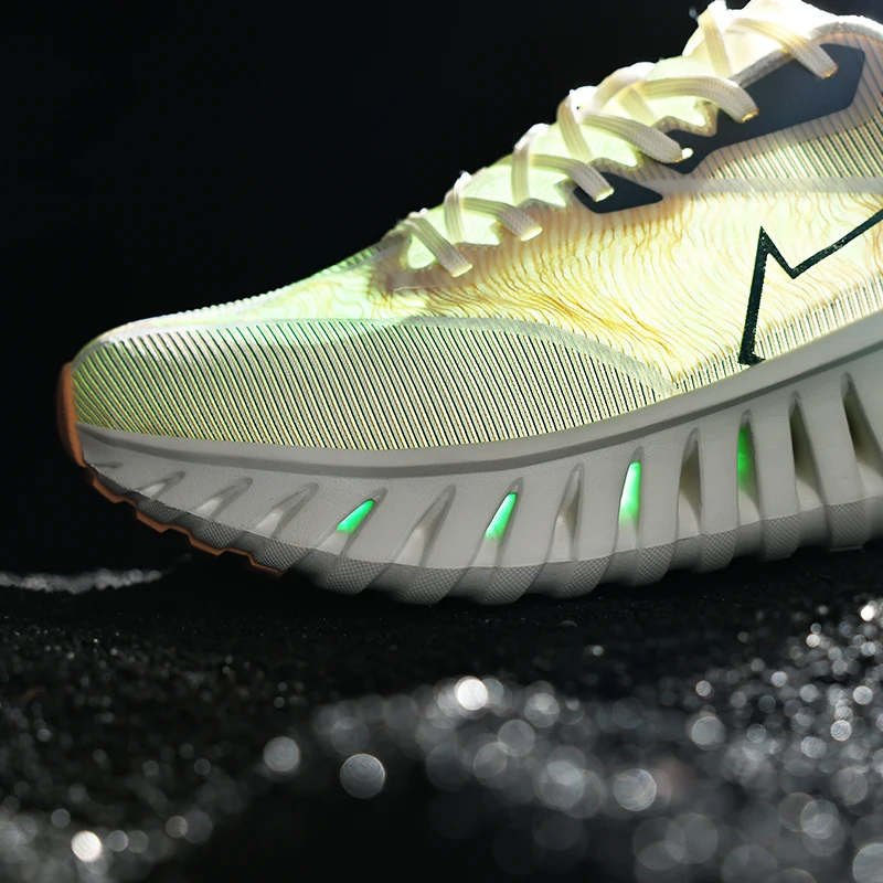 New summer hot sale professional lightweight wear-resistant breathable unisex training running shoes marathon running shoes