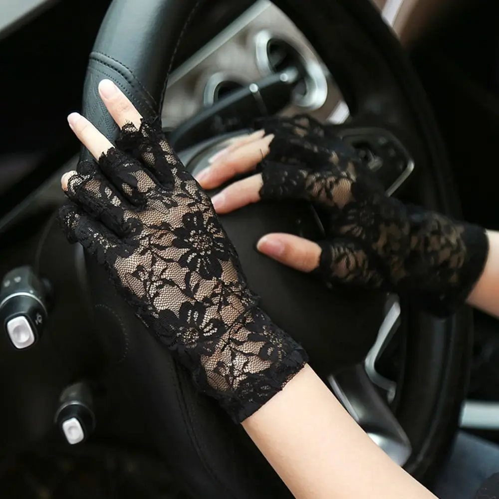 Women Sexy Dressy Lace Gloves Sunscreen Short Gloves Fingerless Lace Driving Gloves Spring Summer Mittens Wedding Accessories