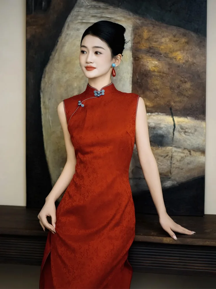 

Элегантное красное женское модное ципао с высоким воротником на пуговицах, дышащее, в винтажном стиле, для повседневной носки, летняя новинка