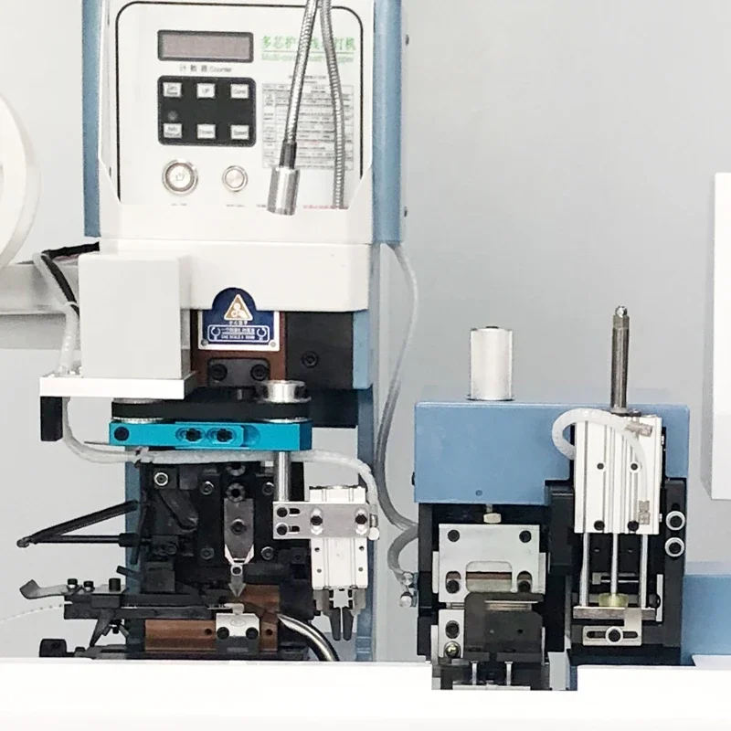 شبه التلقائي LY-032 محطة الأسلاك المغلفة ترتيب تقسيم تقشير ونهاية التنصت آلة تجريد كابلات الأسلاك المتكاملة