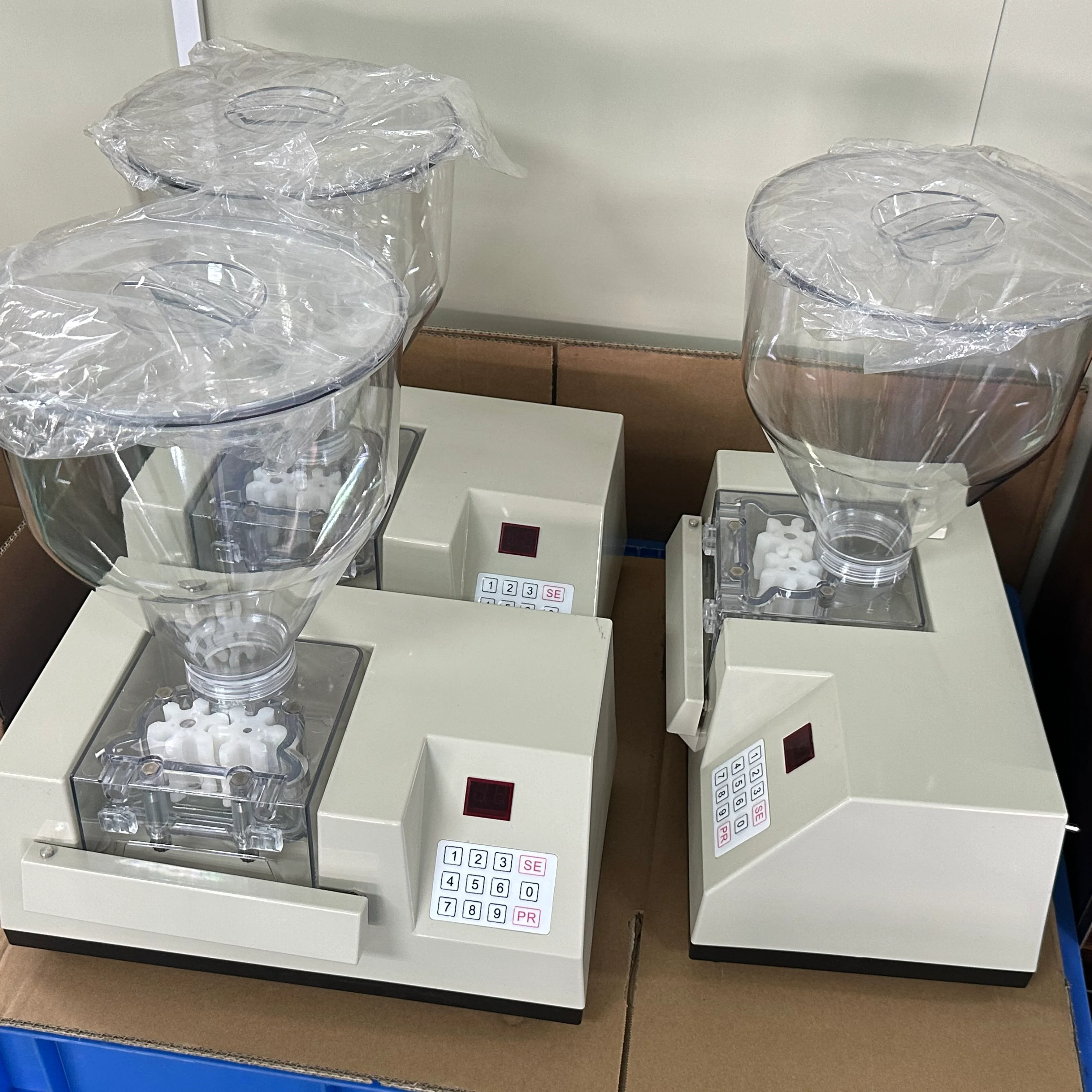 Commercial Small Jam Cream Donut Filling Machine Hopper 7.5L Filling Hopper