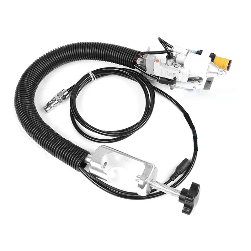 Sensing Ionizing Nozzle – Integrated Static Elimination & Dust, Automated Production Lines / Precision Machining