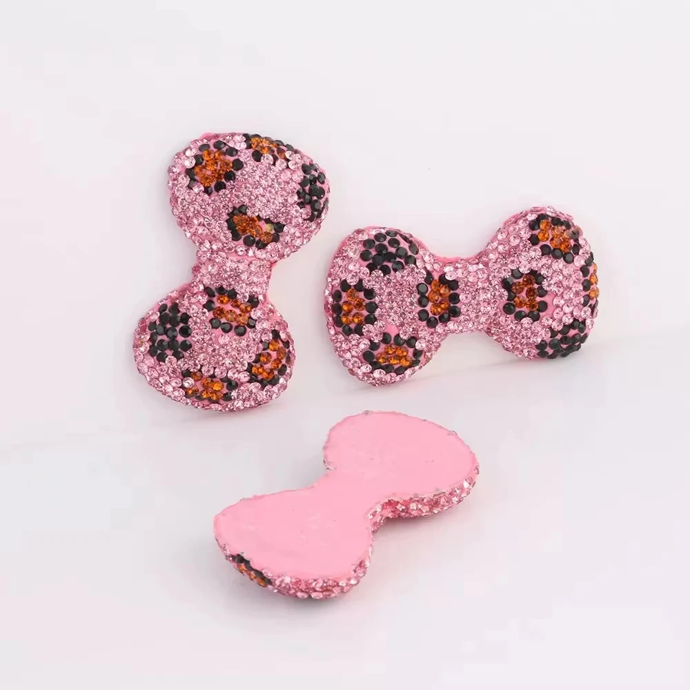 

4Pcs Pink Leopard Print Bow Butterfly Hollow Out Lip With Rhinestone Flat Back Ornament 3D Diy Junk Phone Case Headset Mirror