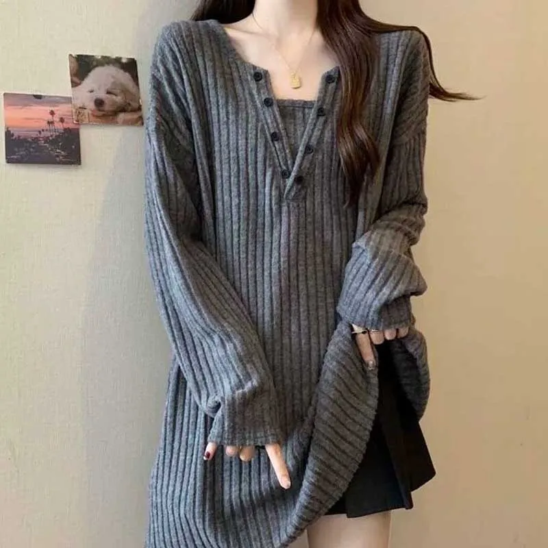 

Autumn and Winter New Fashion Button Splicing Printing All Match Women's Bottom Long Sleeve Medium Length T-shirt