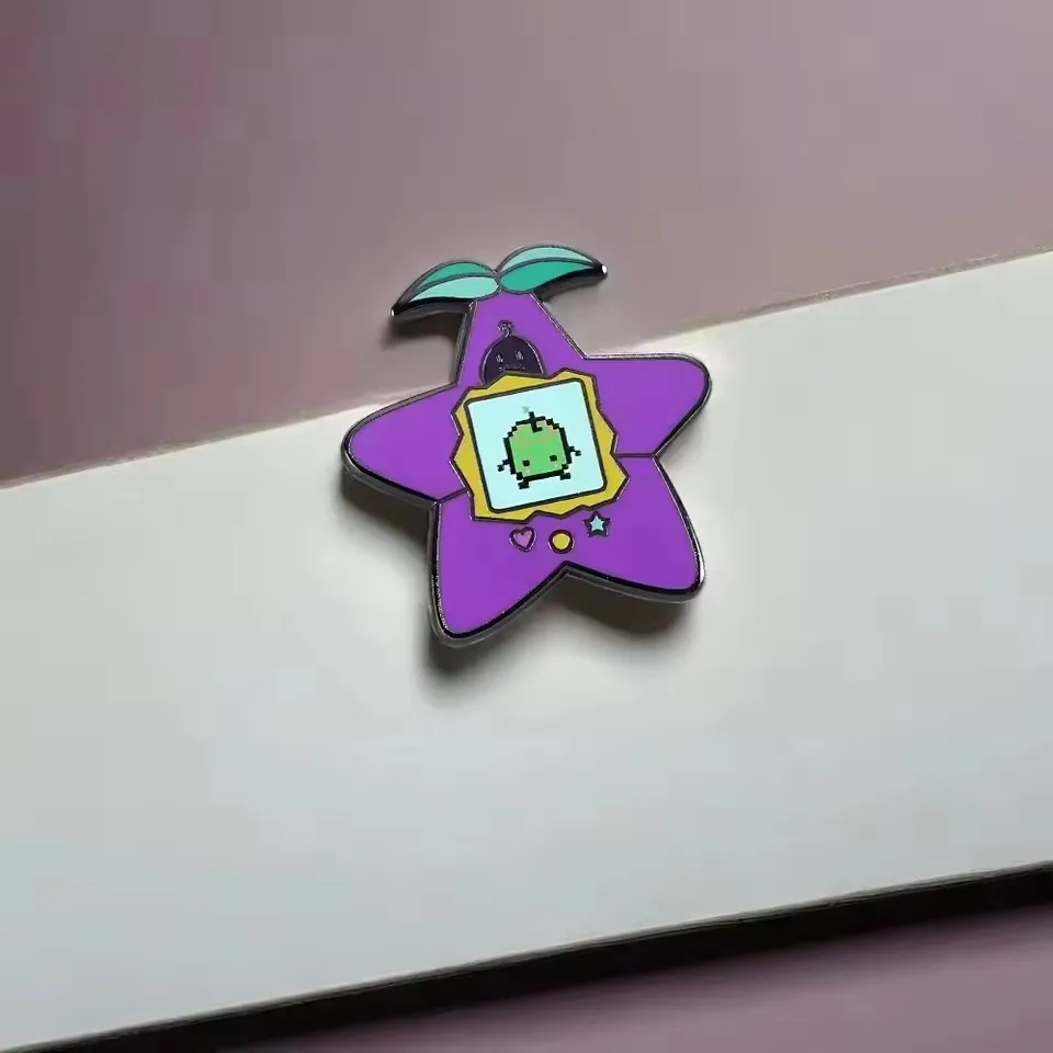 Stardew Valley المينا دبابيس Junimo مع Stardrop Kawaii شارة لعبة الطرفية ألعاب بروش مجموعات الهدايا