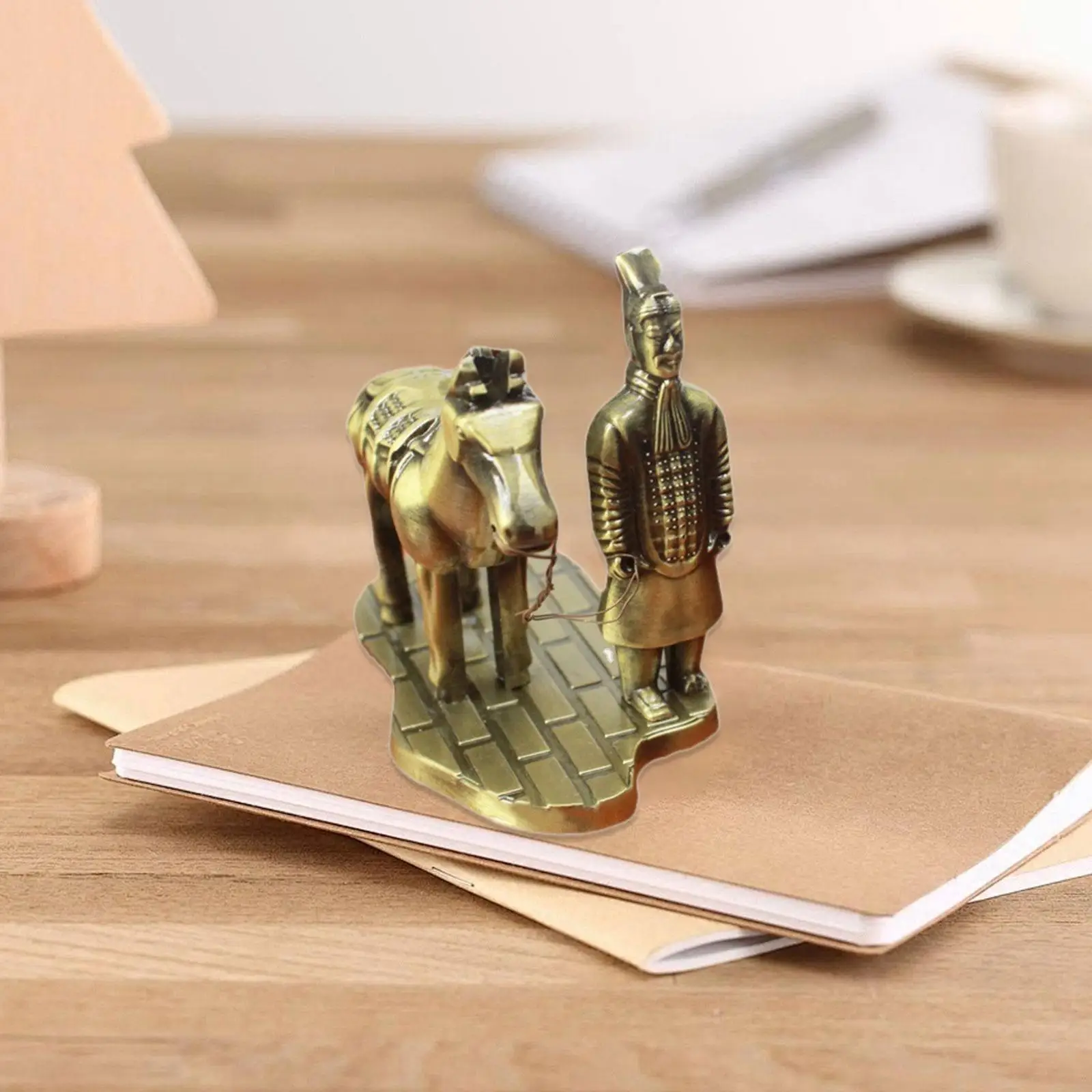 Figura de guerrero y caballo de terracota Exhibición de mesa de escultura general de terracota