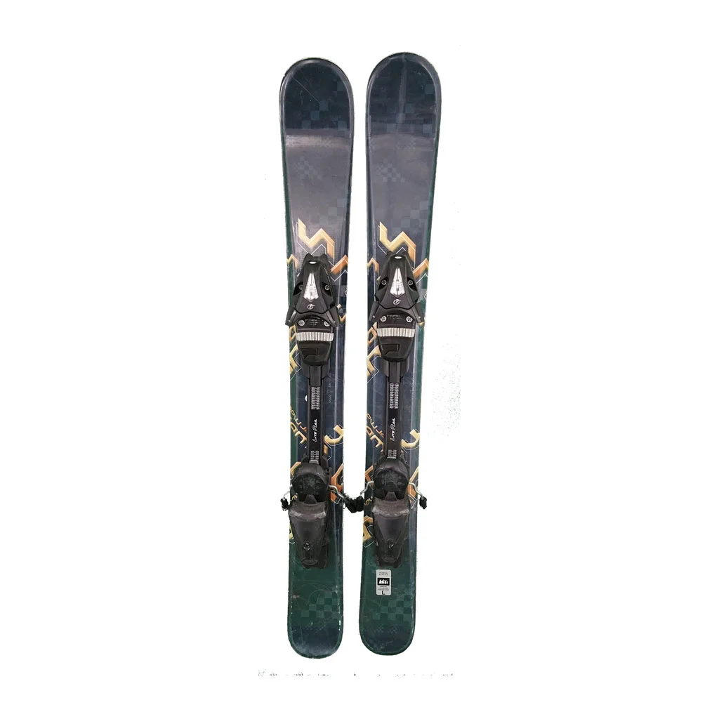 Top-Grade Snowblade featuring Full Steel Edge: Enhance Your Performance on the Slopes