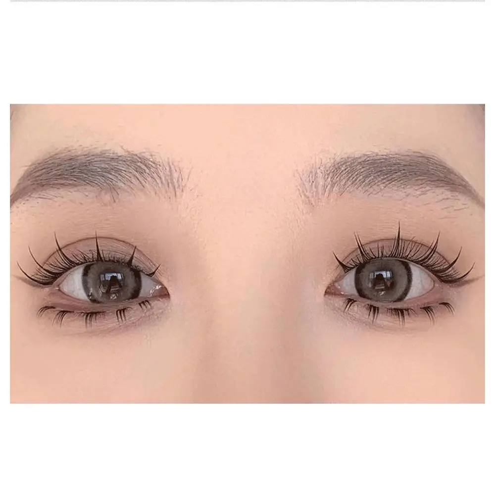 5 Pairs Sweatproof Soft False Eyelashes Portable Natural Cosmetic Tool Reusable Transparent Stem Comic False Eyelashes Girl