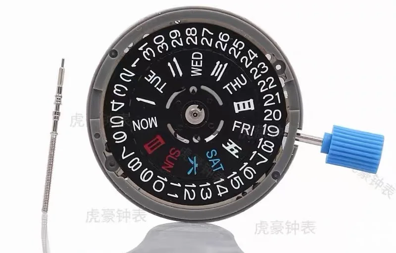 Movimiento NH36 genuino de Japón, corona en inglés/español a las 3/3.8 horas, rueda de día y fecha a las 3 horas, disco negro/blanco NH36A 4R36A