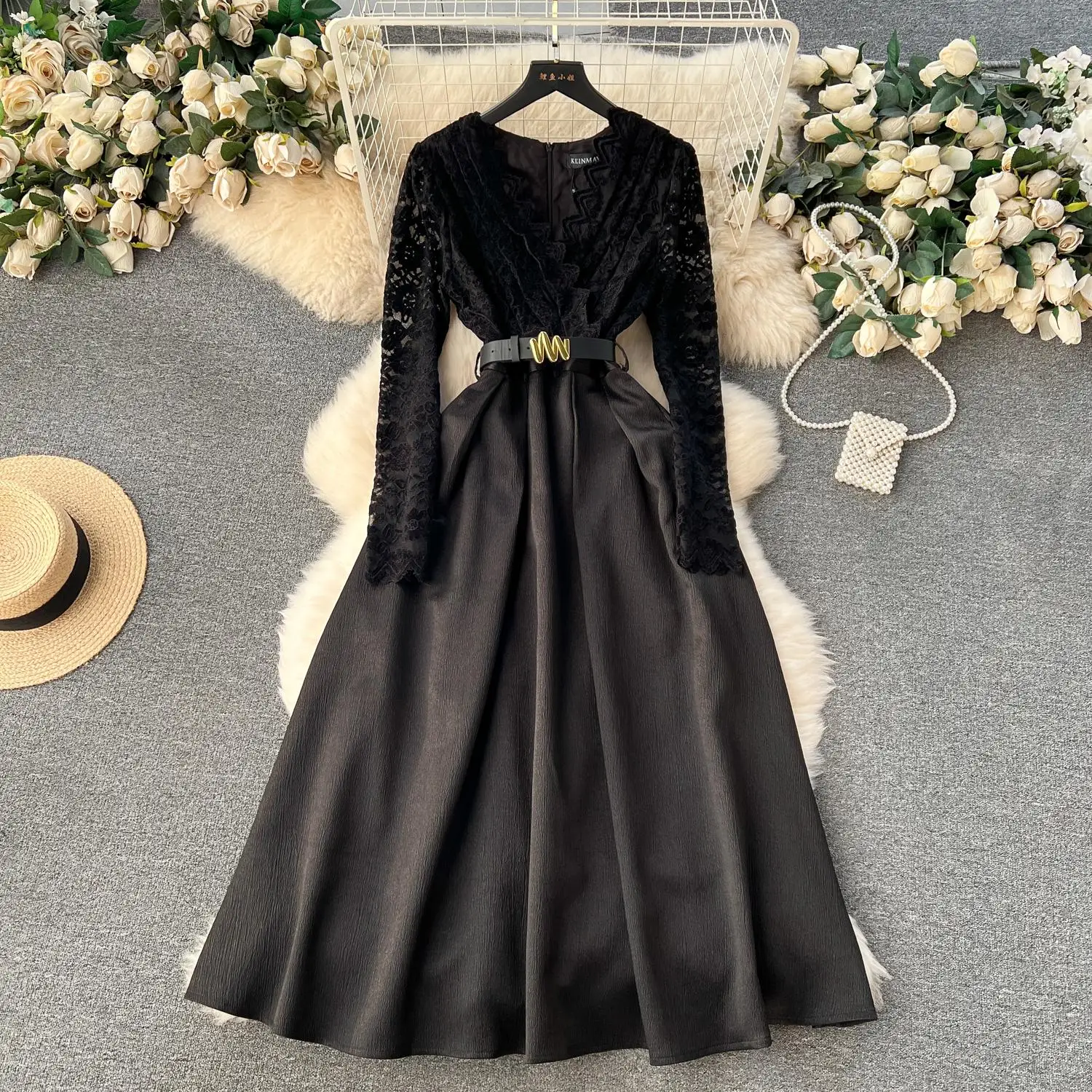 Runway Luxury Embroidery Lace Patchwork Midi Dresses For Women\'s Elegant V-Neck Hollow-Out Long Sleeve Brown Black Dress