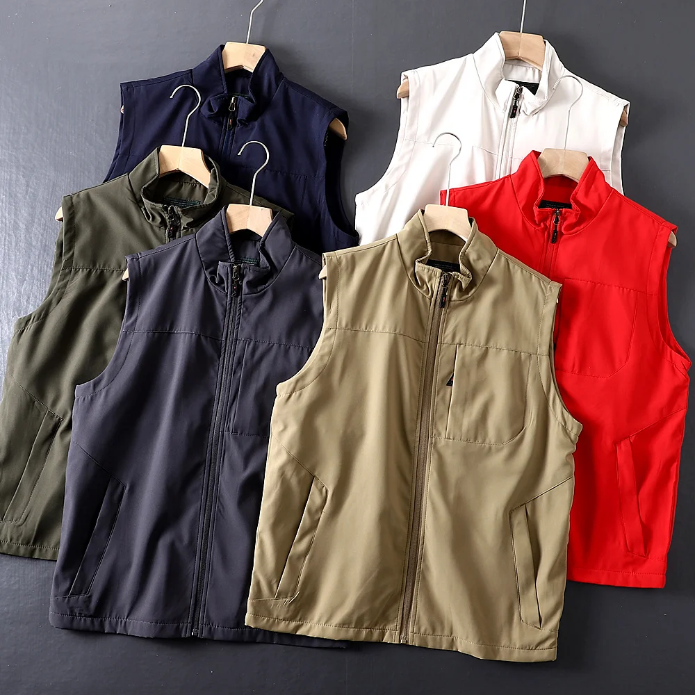 

Outdoor Men's Casual Stand Collar Workwear Vest Windproof Waterproof Multi-ket Versatile Lightweight Zipper Closure ...