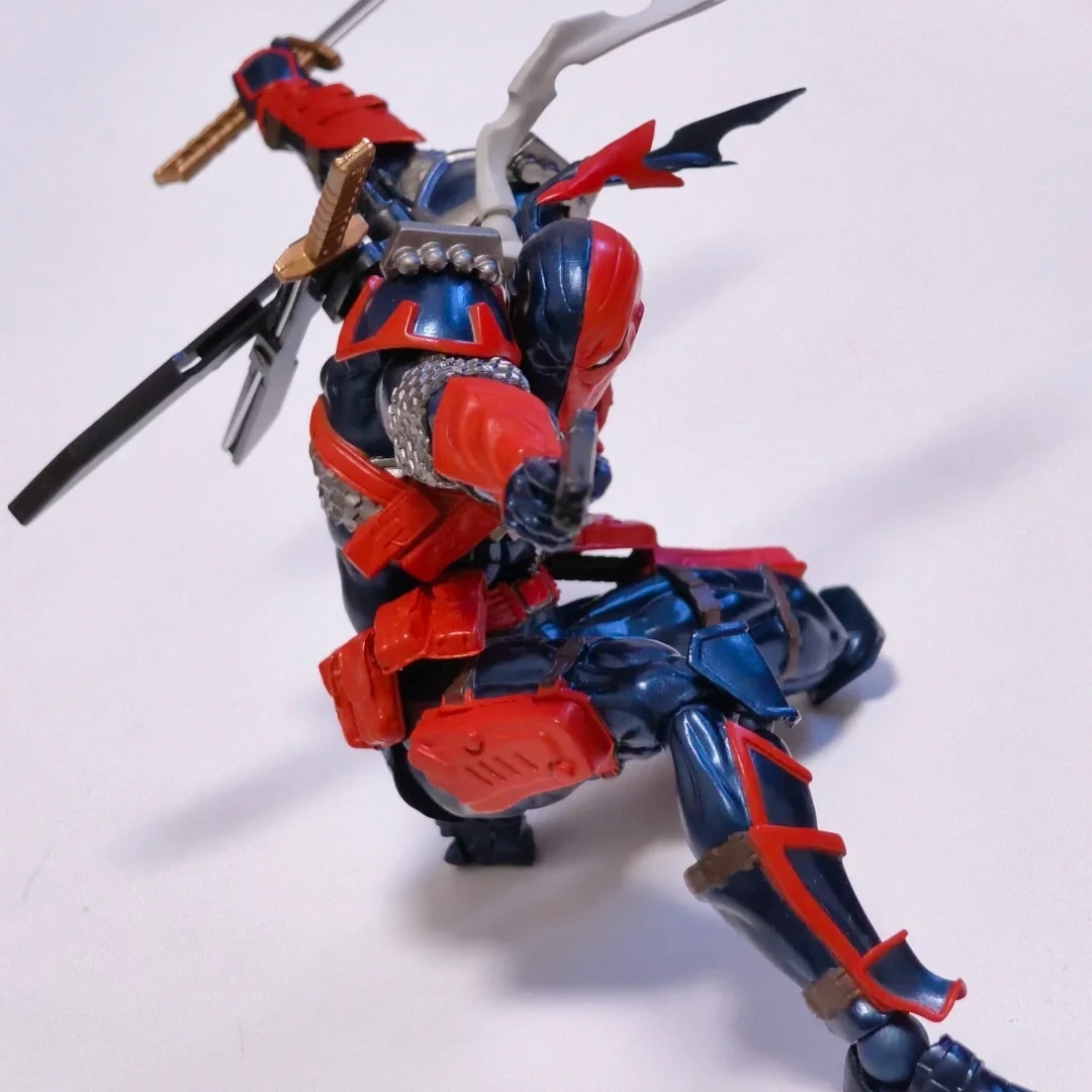 Revoltech Deathstroke Slade Joseph Wilson Action Figure Kaiyodo Amazing Yamaguchi Terminator Figures GK Collection Model Toys