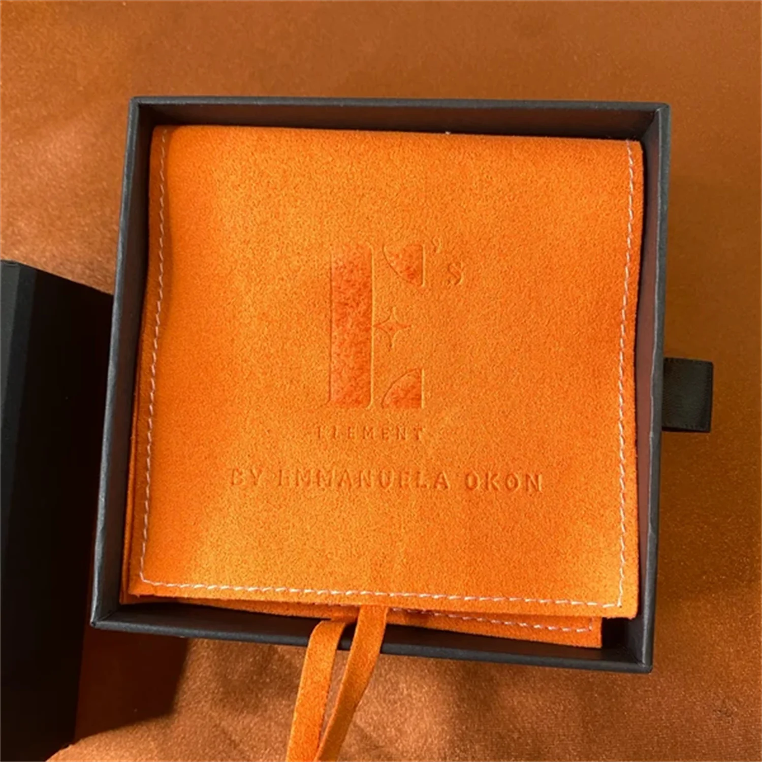 

Сумка для ювелирных изделий с логотипом на заказ: персонализированная сумка из микрофибры