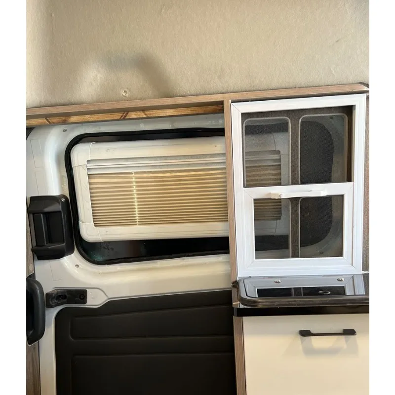 

Tail door push window V362 accessories Double-layer screened Quanshun middle door