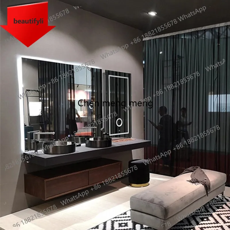 

Комплект мебели для ванной комнаты A48 Villa Clubhouse: элитный шкаф из черного ореха и дуба, изготовленный на заказ, с индивидуальной раковиной.