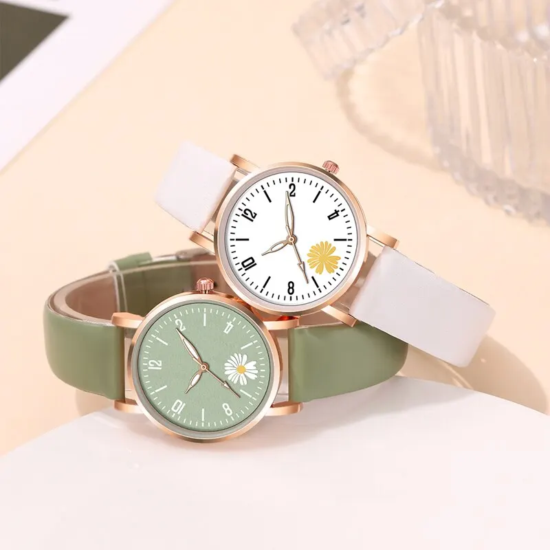 2PC Set Small Daisies Bracelet Watch Women Fashion Casual Leather Watches Simple Ladies Small Dial Quartz Wristwatch