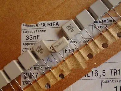 

MMK7.5 Film Capacitor 0.033UF630V 33N630V 333 Pin Distance 7.5mm