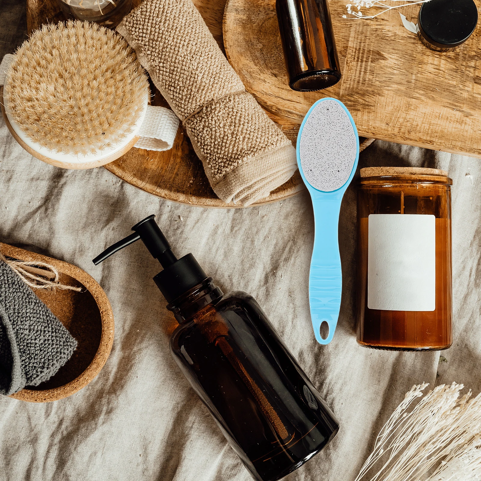 

Foot Exfoliating Brush 21*4.5Cm Random Color Pumice Massage Tool For Dead Skin Removal Bristle Scrubber Plastic Handle Body Bath