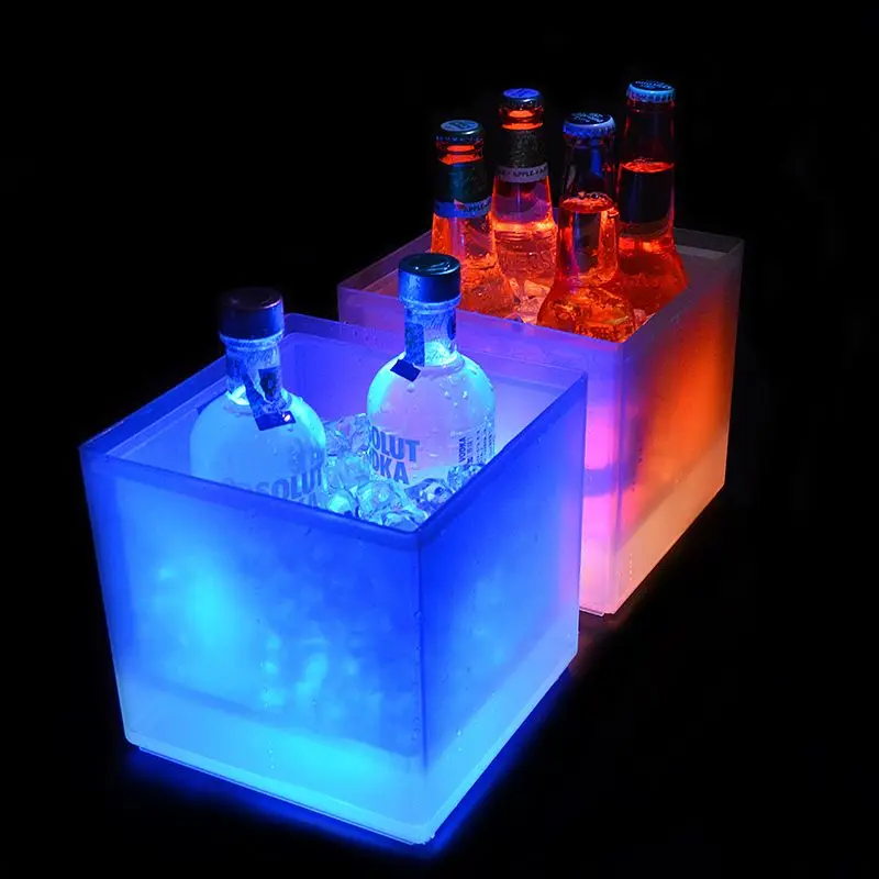 

Fashion LED Ice Bucket Colorful Champagne Wine Whiskey Beer Cooler Square Shape Tray For Party Nightclub Bar Holidays