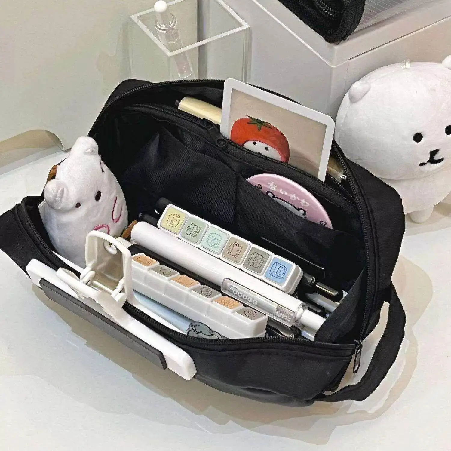 Durable Large Capacity Black Nylon Pencil Case Multi-Functional Student Stationery Bag Simple Ins High Aesthetic Value