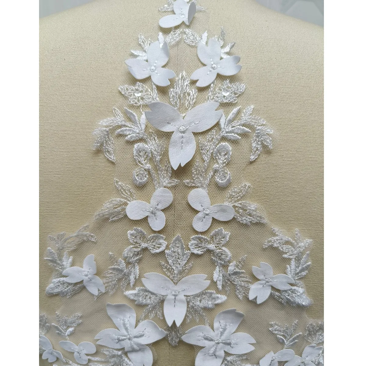 Bridal 3d Flower Clusters Embroider Floral Bodice Applique Medallion Whole Piece Motifs 3d Lace Flower Patches