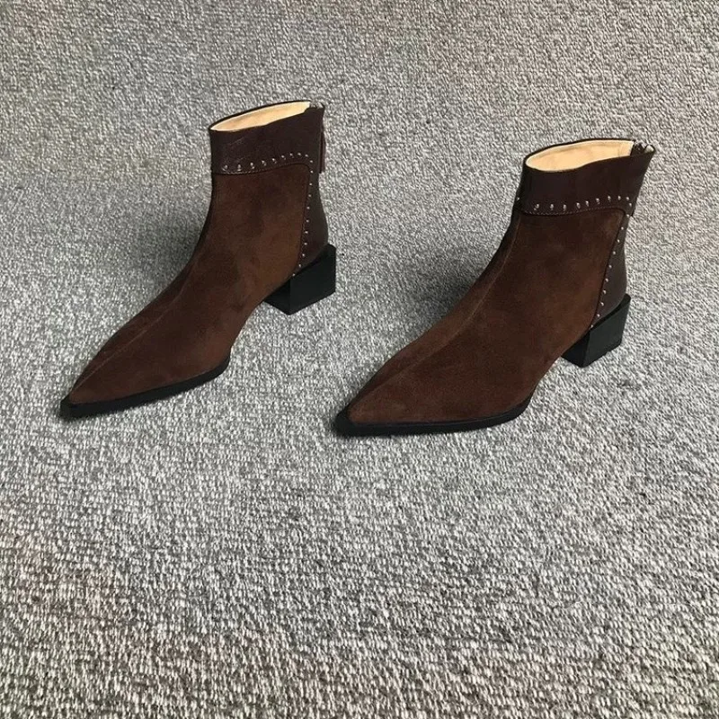 

Block Heel Single Boots Women's Fashion Pointed Toe Studded Rear Zipper Soft Sole Anti-Slip Wear-Resistant Short Shoes